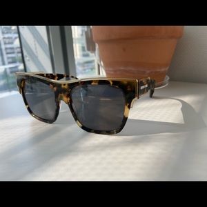 McQ by Alexander McQueen Sunglasses